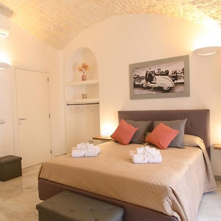Luxury Room Cassese Ceglie Messapica Esterno foto