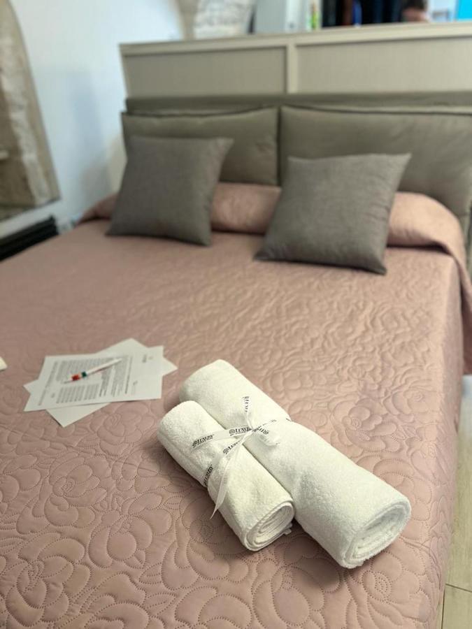Luxury Room Cassese Ceglie Messapica Esterno foto