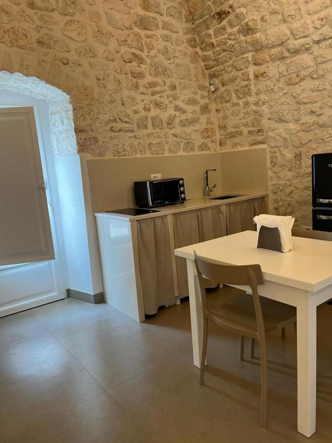 Luxury Room Cassese Ceglie Messapica Esterno foto
